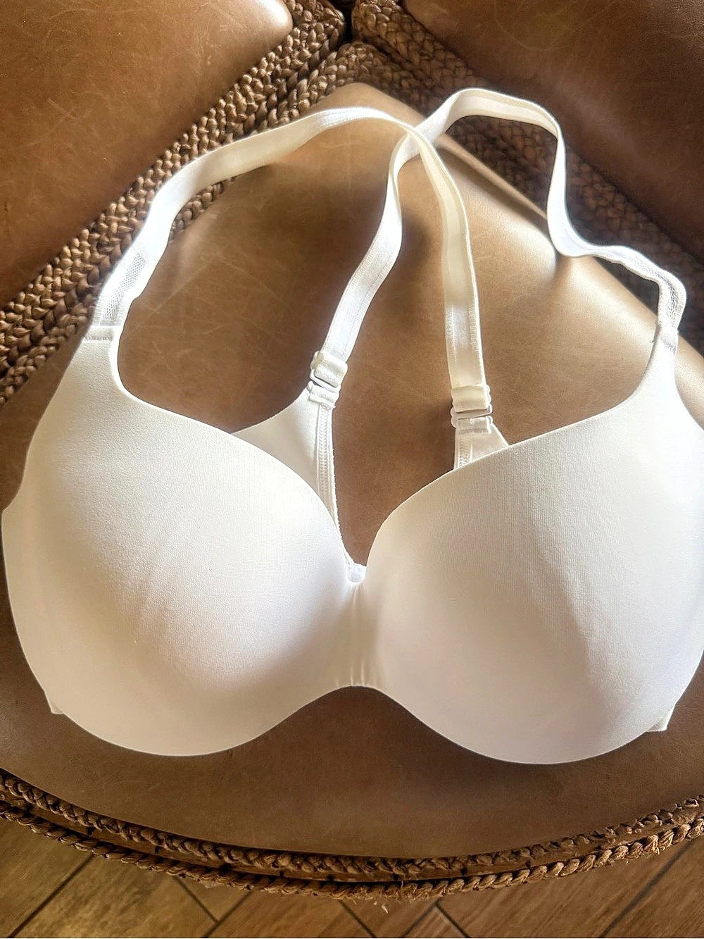 Maidenform Comfort Devotion DreamWire Full Coverage Bra White 40B Racerback
